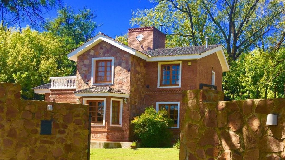 IMPORTANTE VENTA DE PROPIEDAD EN LA GRANJA,CÓRDOBA