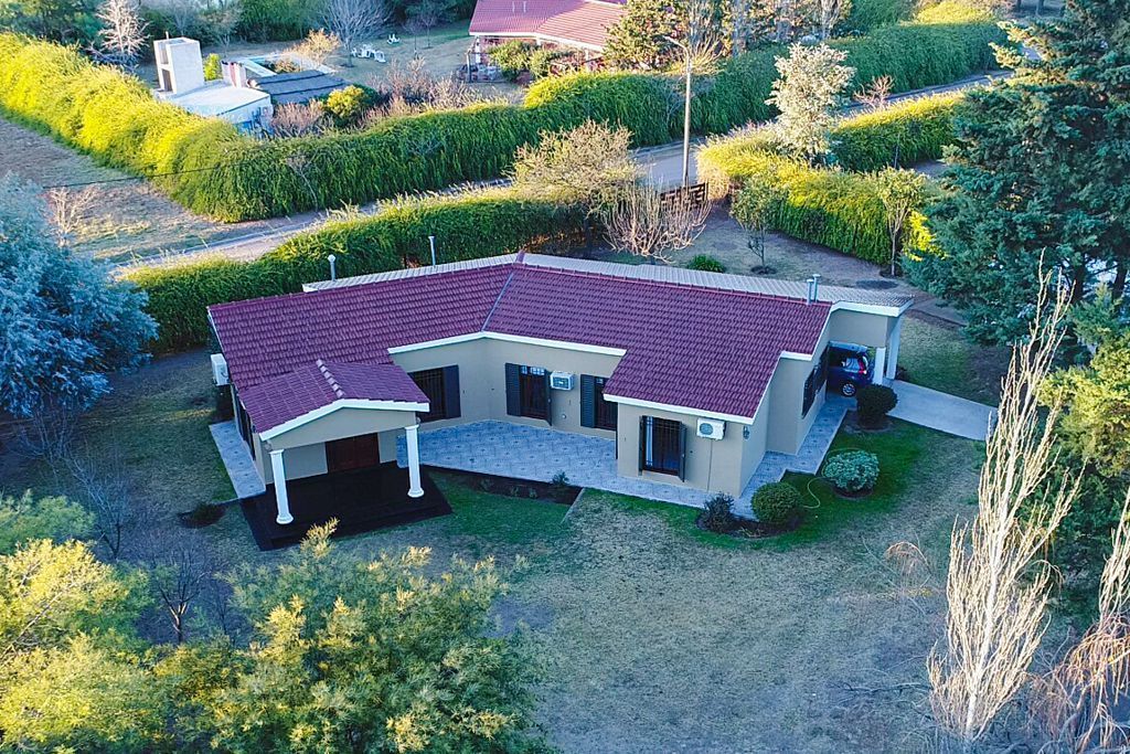 VENTA DE PROPIEDAD SINSACATE, CÓRDOBA