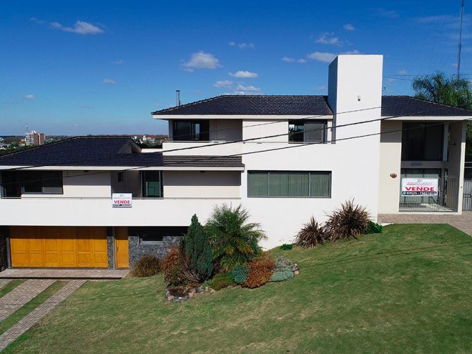 Se vende casa de categoría en Jesús María, Córdoba