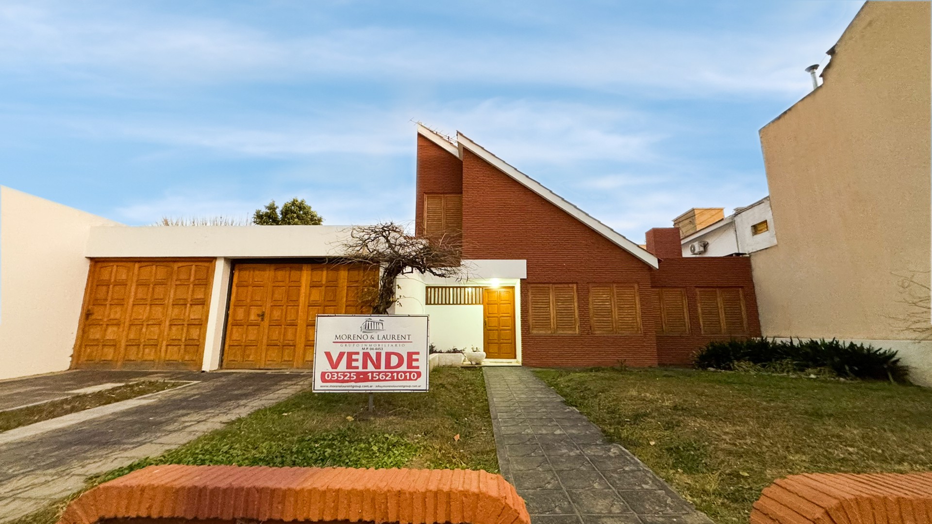 VENTA DE CASA EN JESÚS MARÍA CON PILETA Y AMPLIO TERRENO